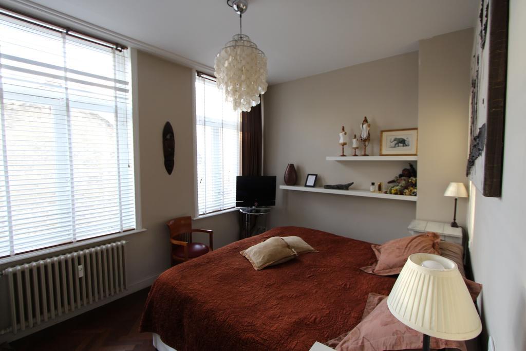 One Room Остенде Екстериор снимка